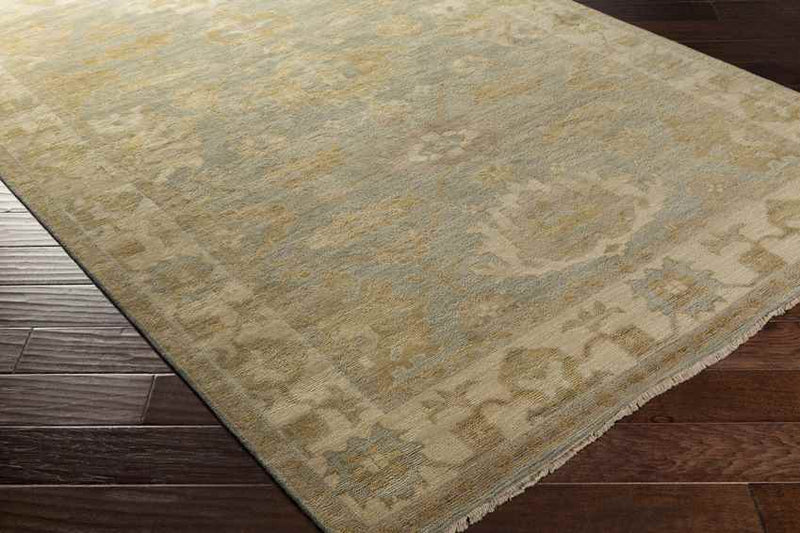 Russell Traditional Butter Area Rug