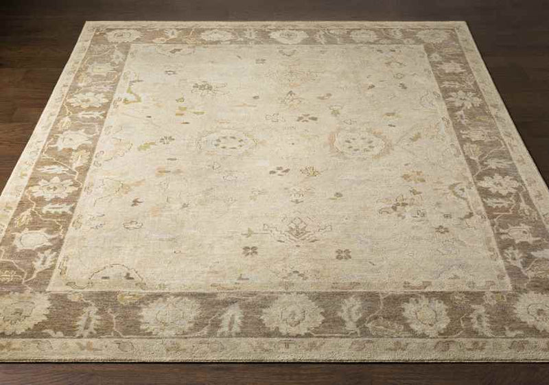 Sussex Traditional Ivory Area Rug