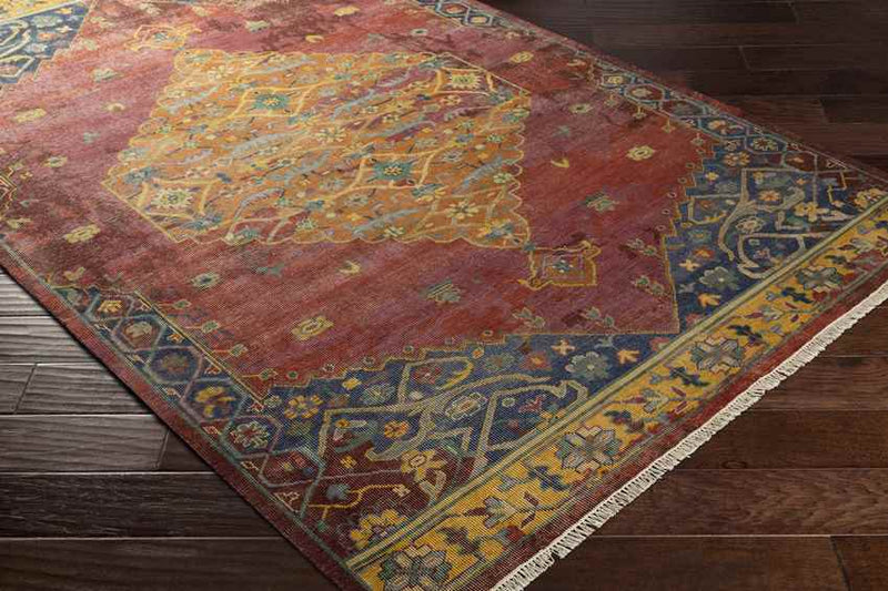 Sprong Traditional Mauve Area Rug