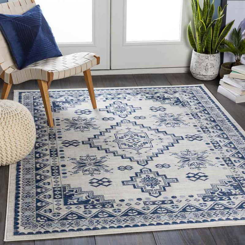 Pikveld Traditional White Area Rug