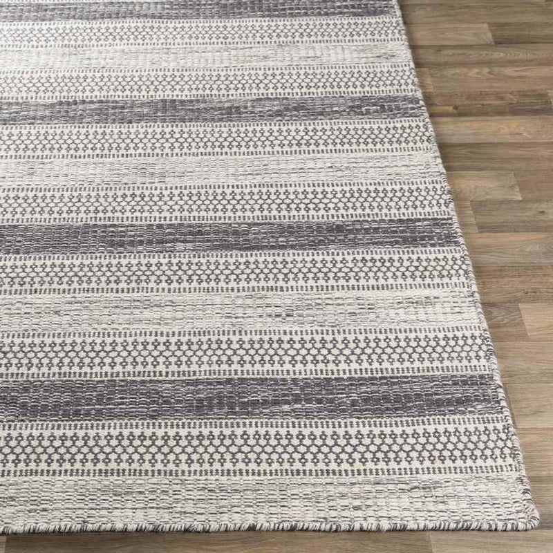 Marvelle Global Medium Gray Area Rug