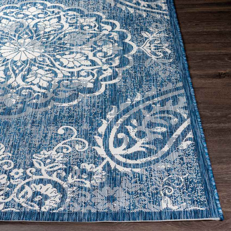 Honderd Traditional Denim Area Rug