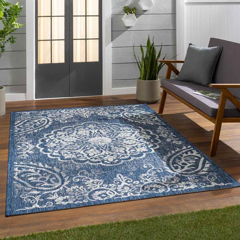 Honderd Traditional Denim Area Rug