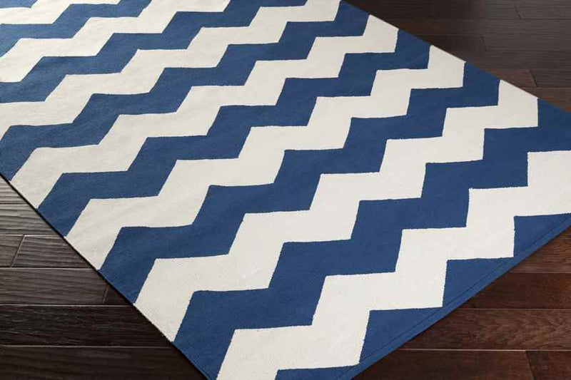 Zetten Modern Navy Area Rug