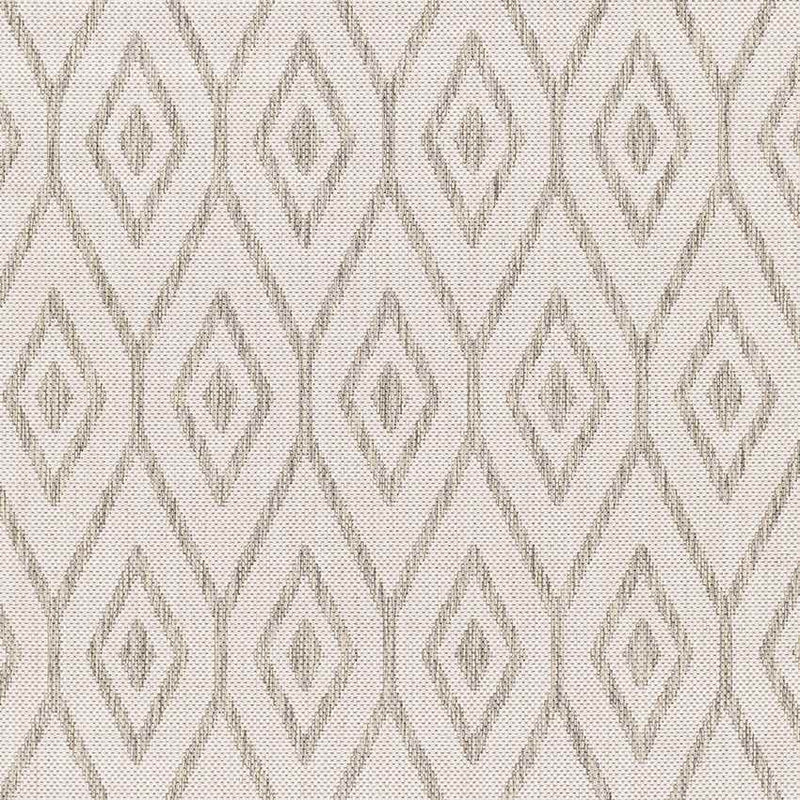 Varssel Traditional Ivory Area Rug