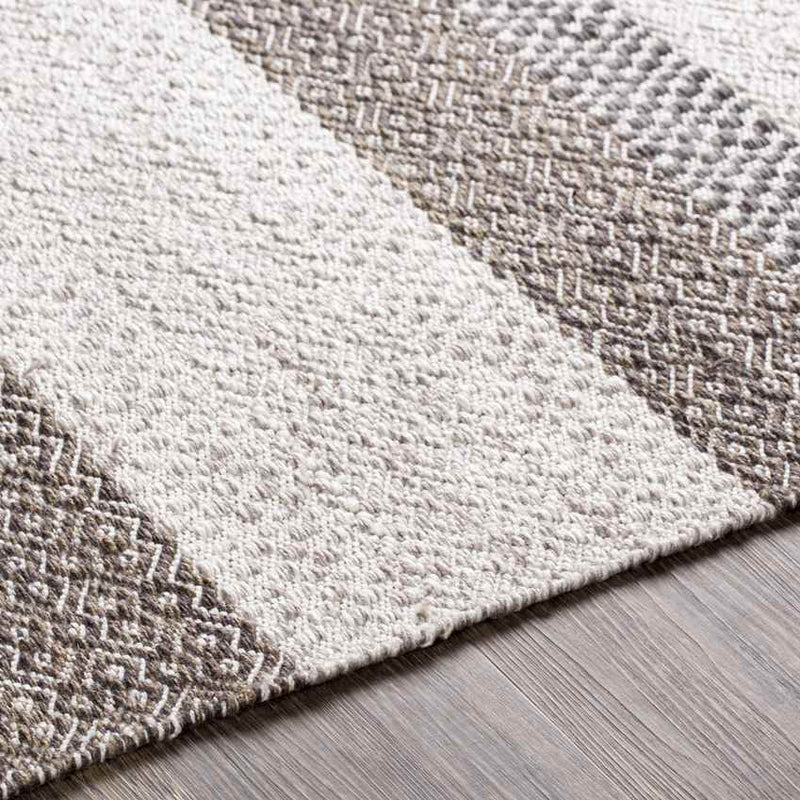 Stroe Global Cream Area Rug