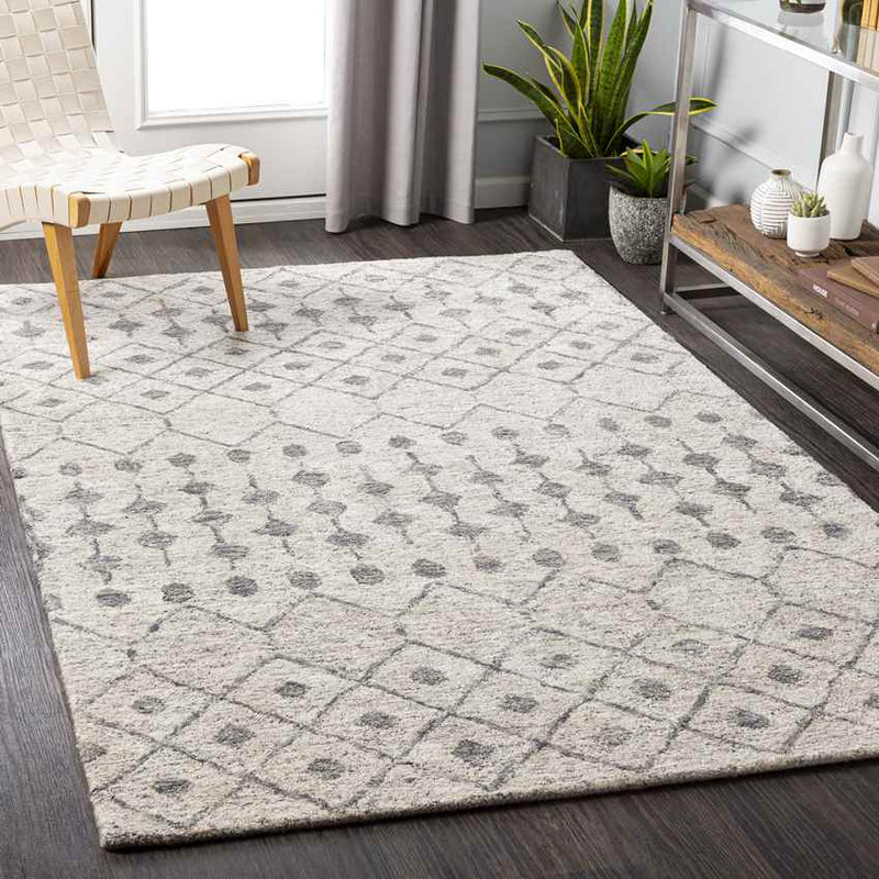 Hoeve Global Light Gray Area Rug