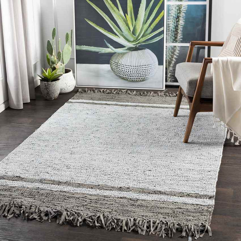 Pelikaan Rustic Light Gray Area Rug