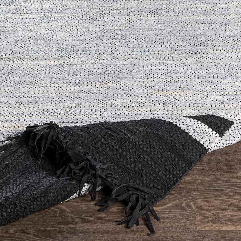 Pelikaan Rustic Black Area Rug