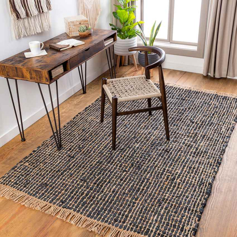 Putselaar Modern Black Area Rug