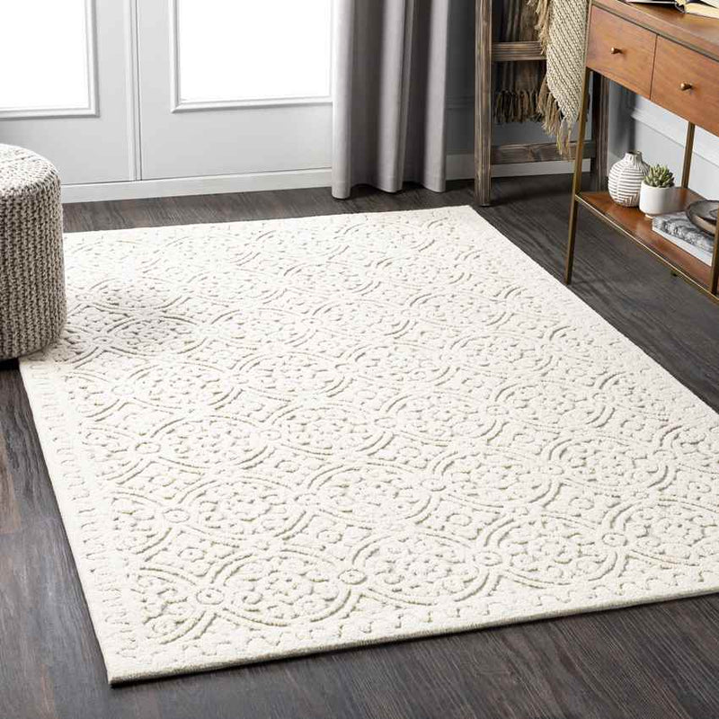 Zandhoek Traditional Cream Area Rug