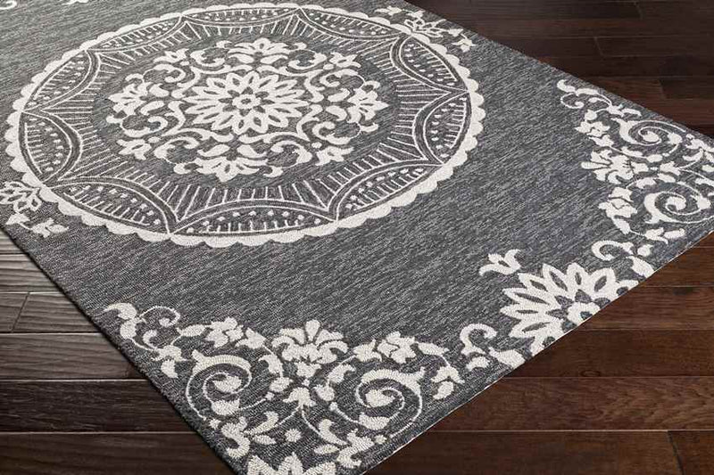 Sevenum Traditional Black Area Rug