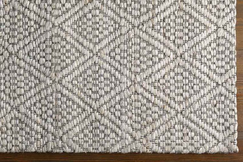 Ewer Modern White Area Rug