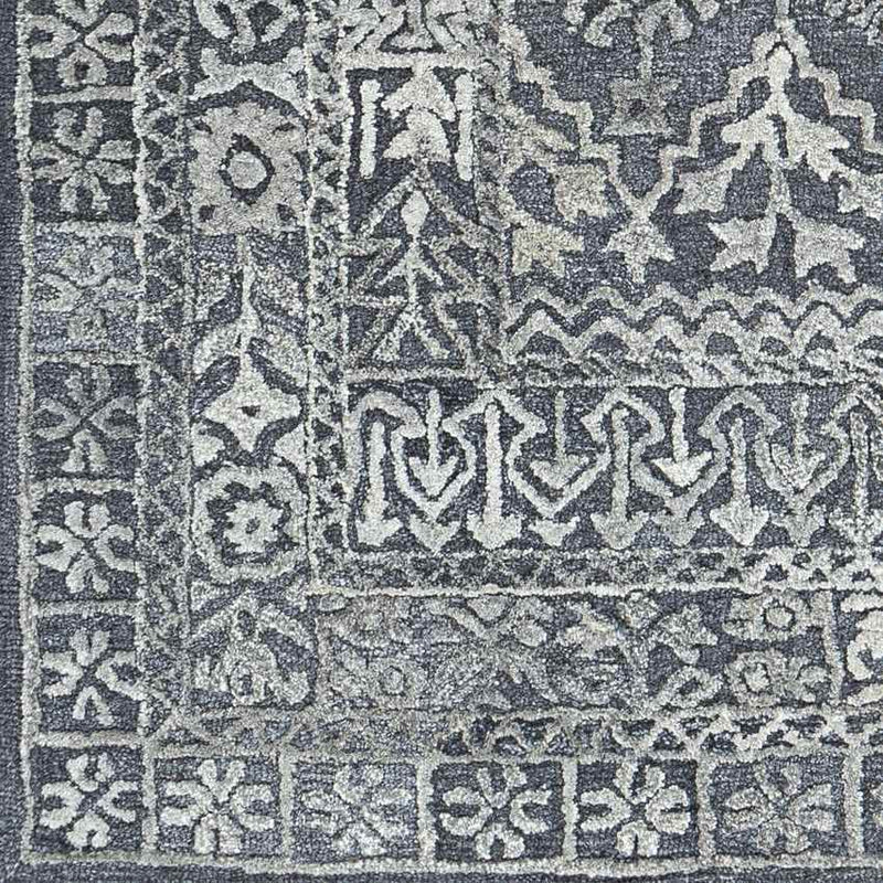 Lutjerijp Traditional Silver Gray Area Rug