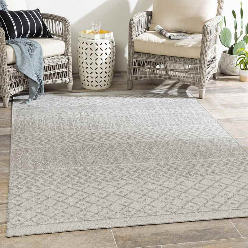 Ruigezand Global Ivory Area Rug