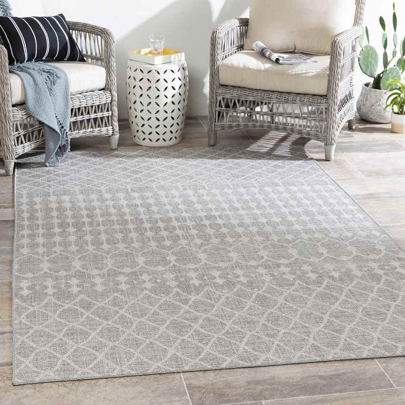 Ruiten Global Ivory Area Rug