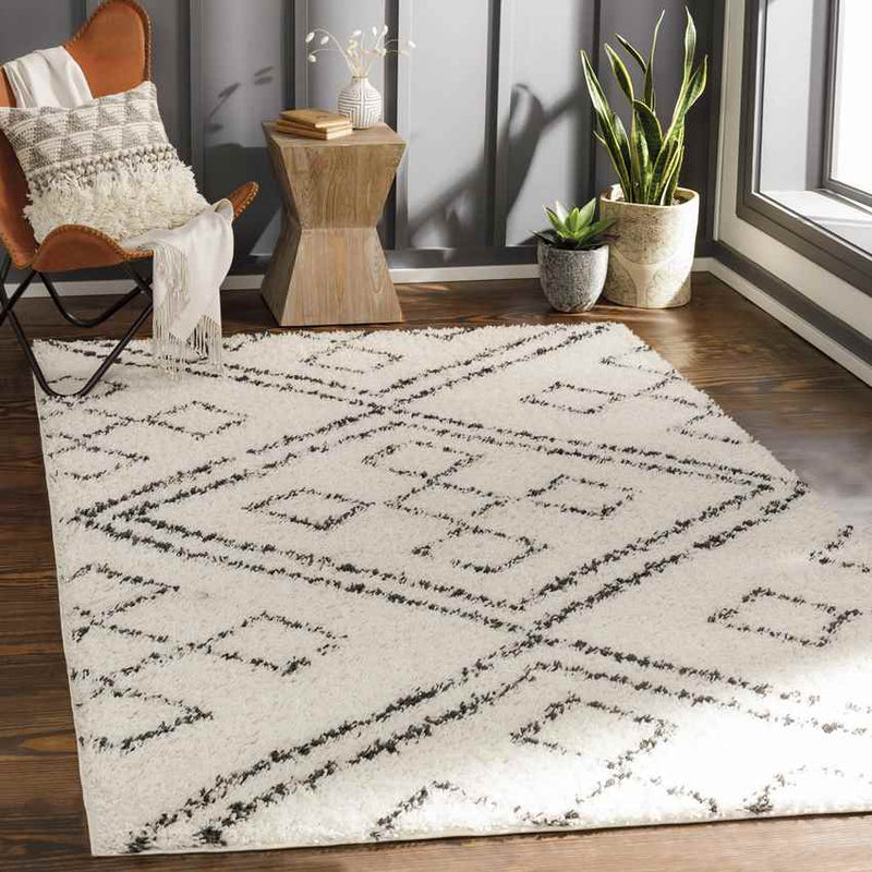 Fox Lake Global Cream Area Rug