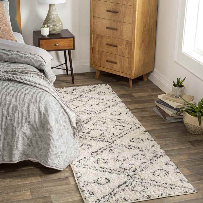 Fox Lake Global Cream Area Rug