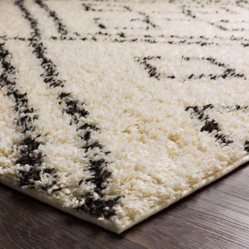 Fox Lake Global Cream Area Rug