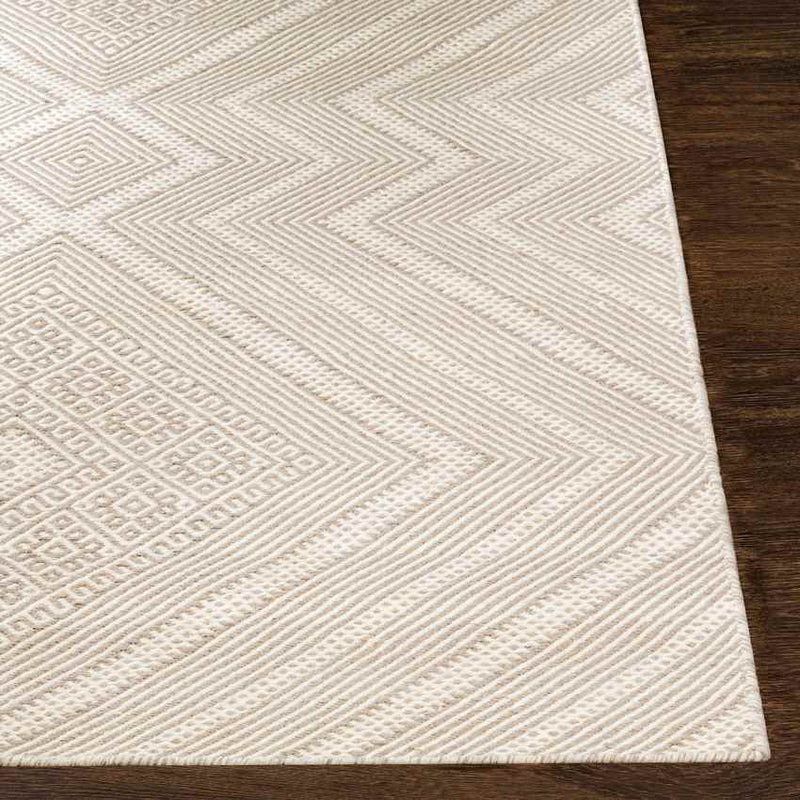 Southern View Global Cream Area Rug