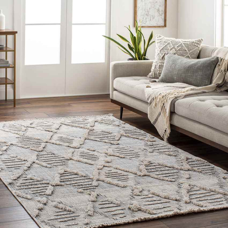 Linn Grove Global Ivory Area Rug