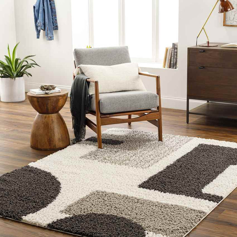 Giuliana Global Cream/Black Area Rug