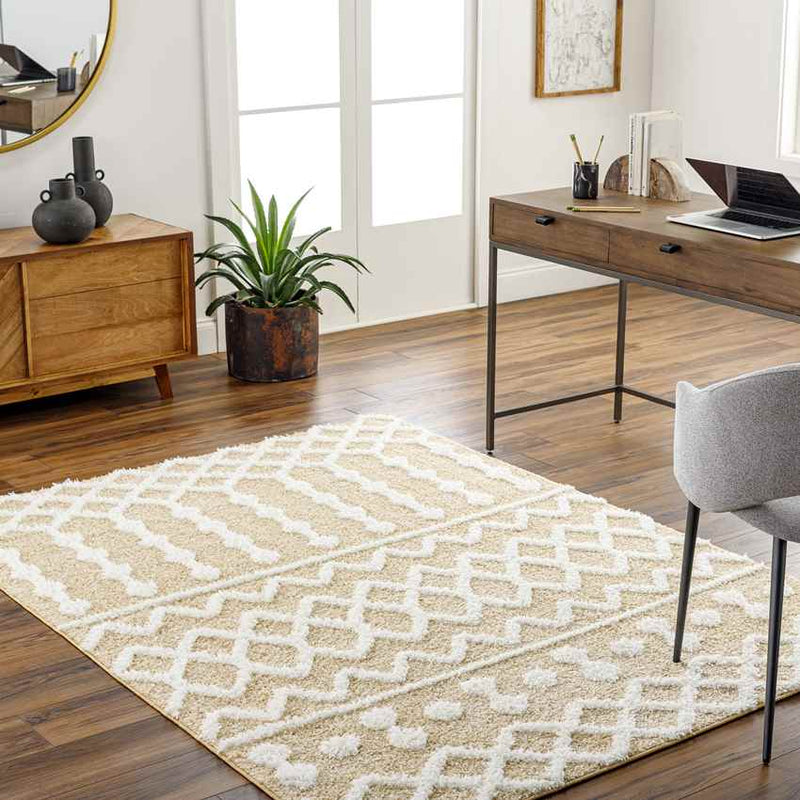 Daris Modern Saffron Area Rug