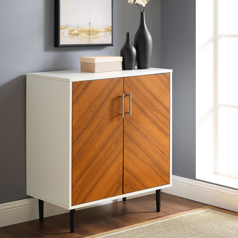 Bookmatch Hampton 28" Accent Cabinet