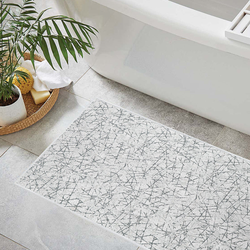 Geometric Design 2 Piece Bathroom Rugs Set | White