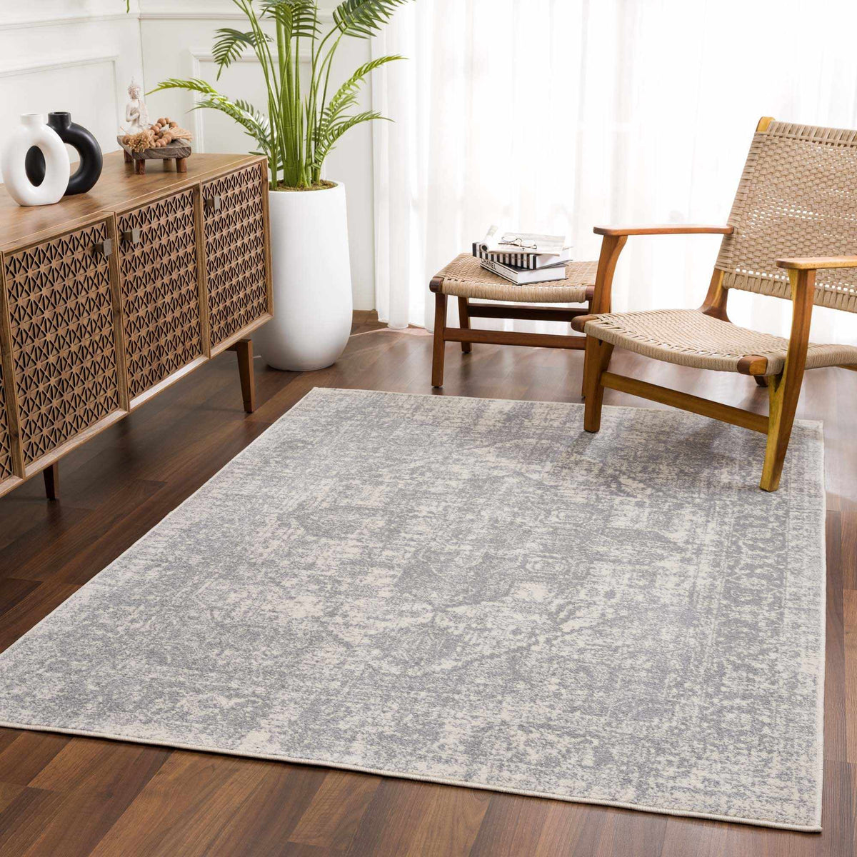Peeta Gray Medallion Area Rug