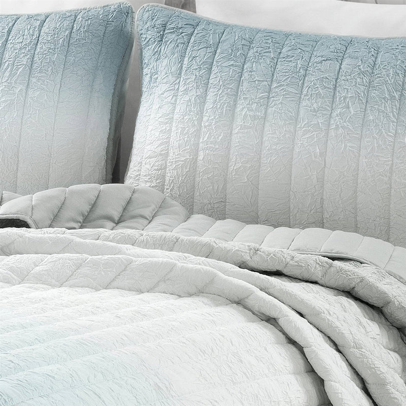 Full/Queen Aqua Blue and Grey Lightweight Polyester Fabric 3 Piece Quilt Set, photo 3 of 4