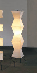 Akari Hourglass Paper UF4-L9 Floor Lamp
