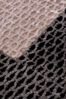 AMANDA BORDER – Sculpted Shearling Rug in Oversized Format