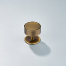 Gateau, Solid Brass Knobs