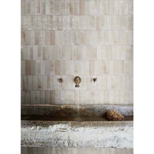 Aquatica Beige Glossy Porcelain Pool Tile 3"x8" - Gleeze Collection