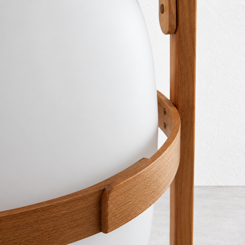 Cestita Table Lamp, close-up of the surface