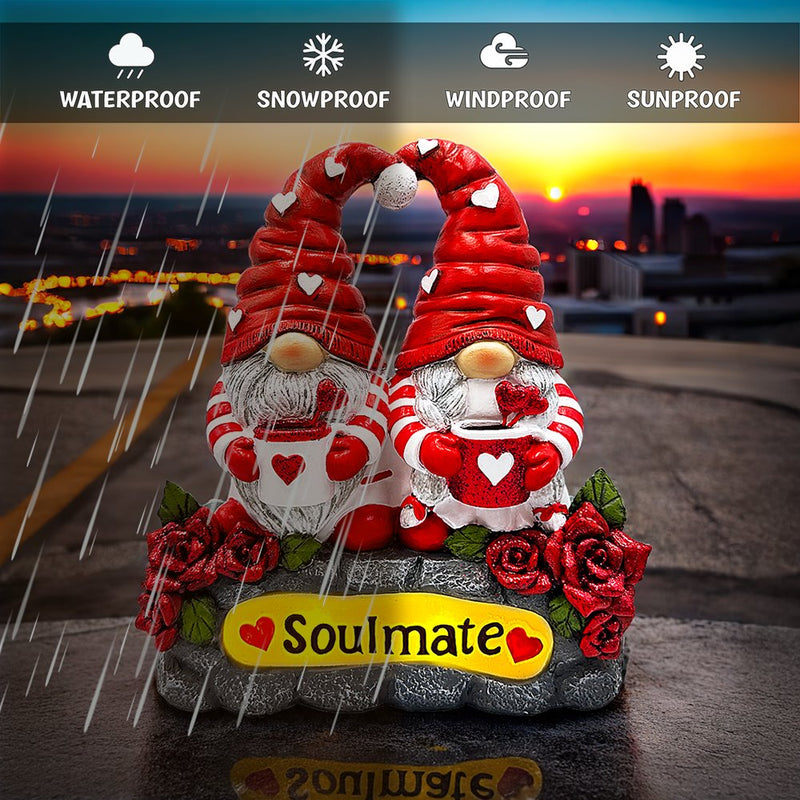 Soulmate Valentine Gnome Couple Solar Powered Figurine, 6" Romantic Room Statue Decoration