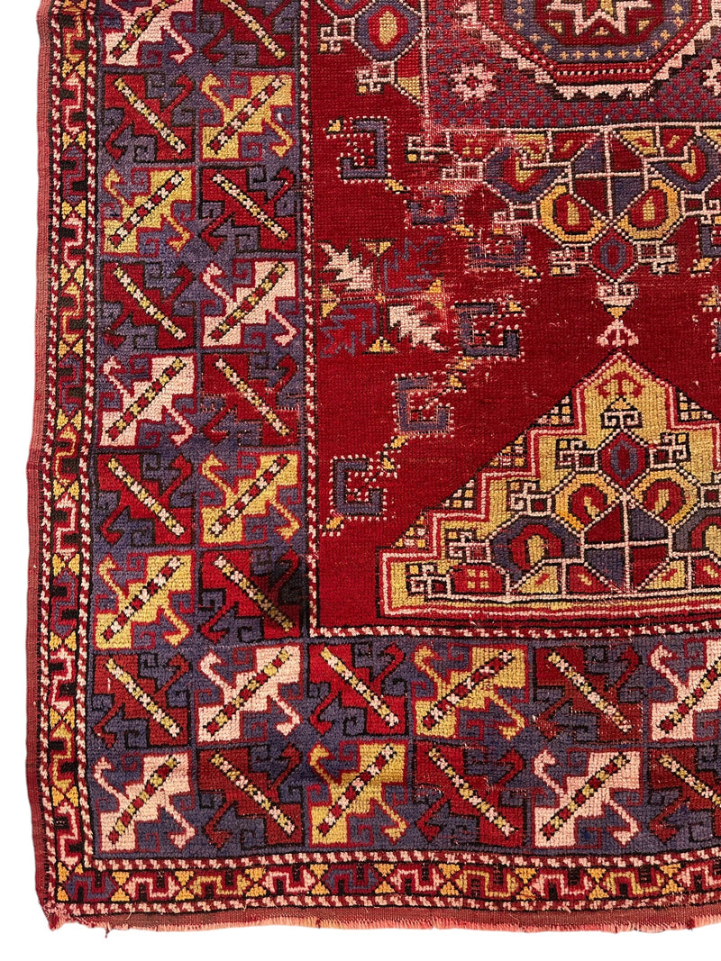 Dezgiri Anatolian Tribal Wool Rug – 5’x8’– Hand-Knotted Red Medallion Rug with Geometric Motifs