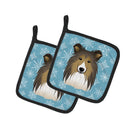 Snowflake Sheltie Pot Holder Set of 2 Heat Resistant Quilted Hot Pads 7.5 x 7.5 Inch, Insulated Kitchen Trivets for Cooking & Baking