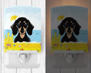 Smooth Black and Tan Dachshund Summer Beach Ceramic Night Light Compact, UL-Certified, Ideal for Bedroom, Bathroom, Nursery, Hallway, Kitchen, 6x4x3, Multicolor