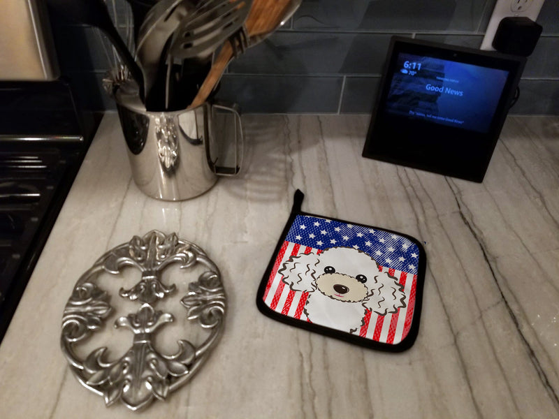 American Flag and White Poodle Pot Holders - Set of 2 - Heat-Resistant Kitchen Essentials BB2187PTHD