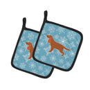 Winter Snowflake English Cocker Spaniel Pot Holder Set of 2 Heat Resistant Quilted Hot Pads 7.5 x 7.5 Inch, Insulated Kitchen Trivets for Cooking & Baking