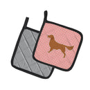 Golden Retriever Checkerboard Pink Pot Holder Set of 2 Heat Resistant Quilted Hot Pads 7.5 x 7.5 Inch, Insulated Kitchen Trivets for Cooking & Baking