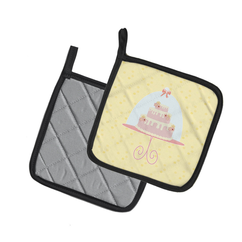 3 Tier Cake on Yellow Pot Holders - Set of 2 - Heat-Resistant Kitchen Essentials BB7291PTHD