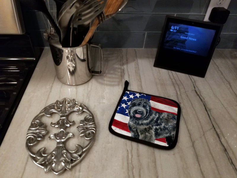 Black Russian Terrier Patriotic Pot Holders - Set of 2 - Heat-Resistant Kitchen Essentials BB9677PTHD