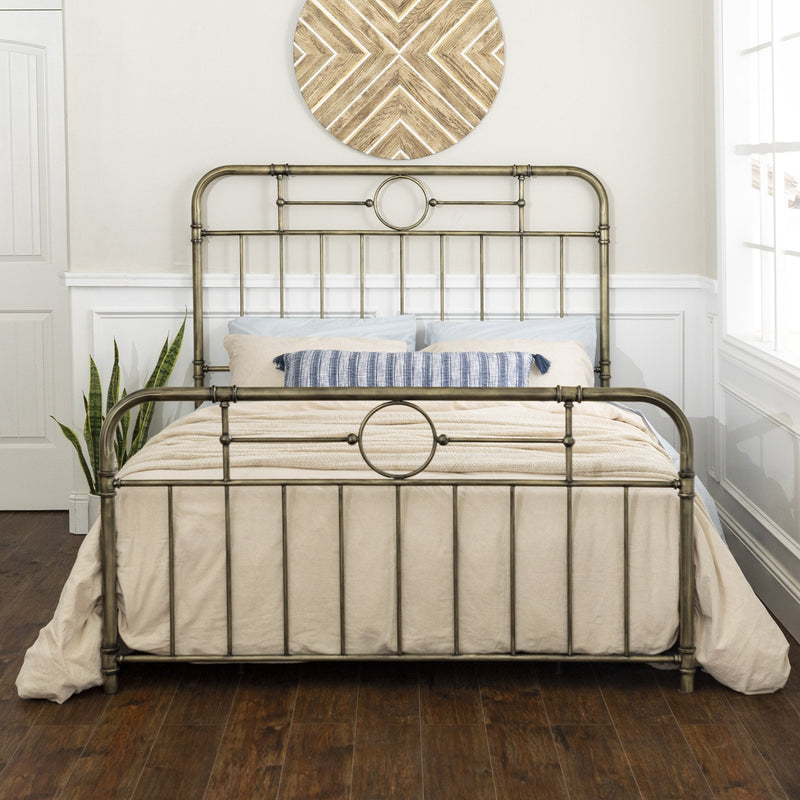 Antiqua Queen Bed