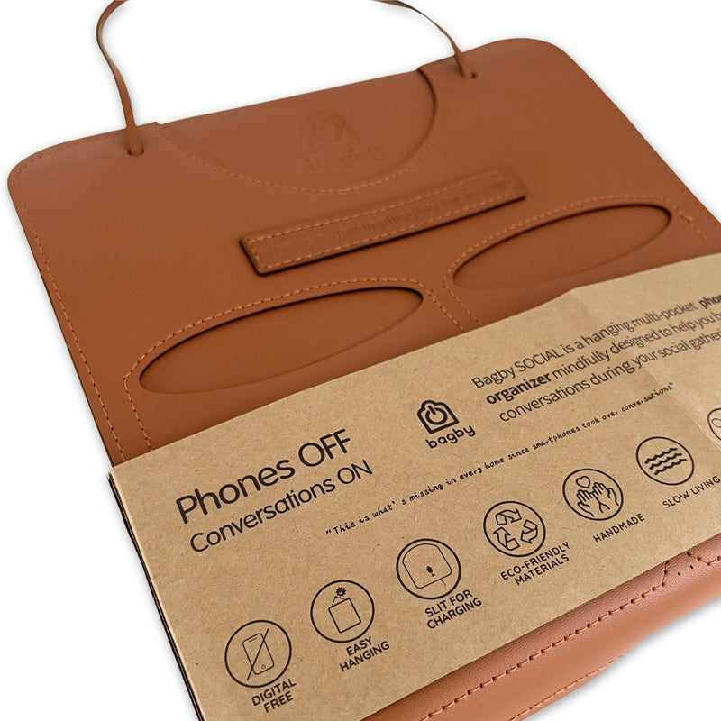 Bagby SOCIAL Vegan Leather - 4 Pocket Phone Holder