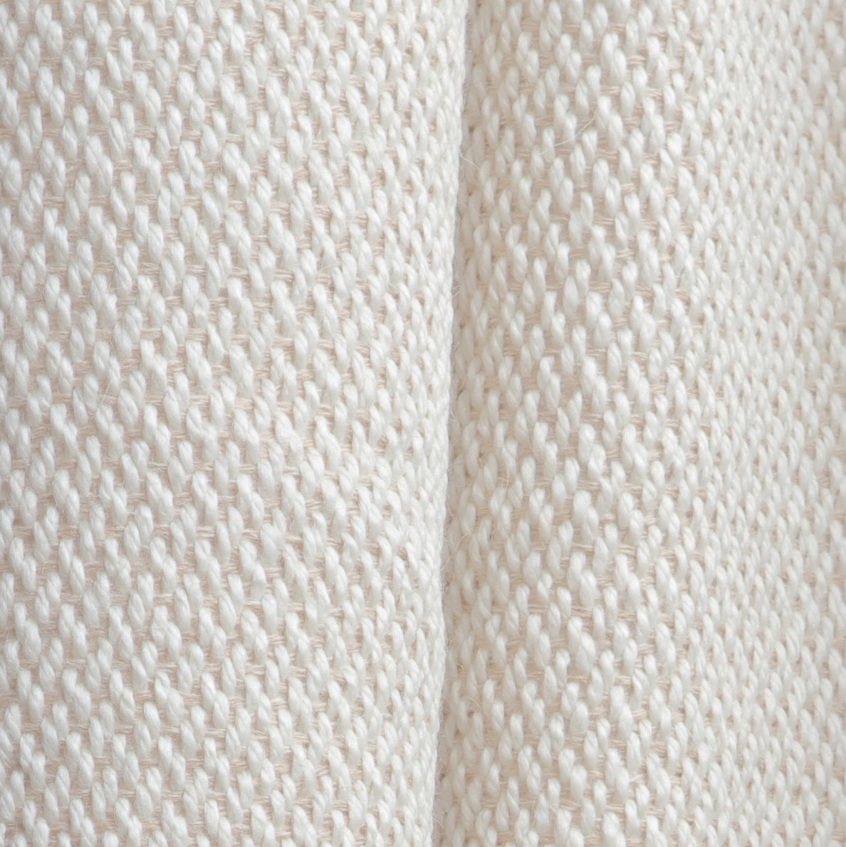 Melange Ivory Luxury Throw Blanket, photo 2 of 3