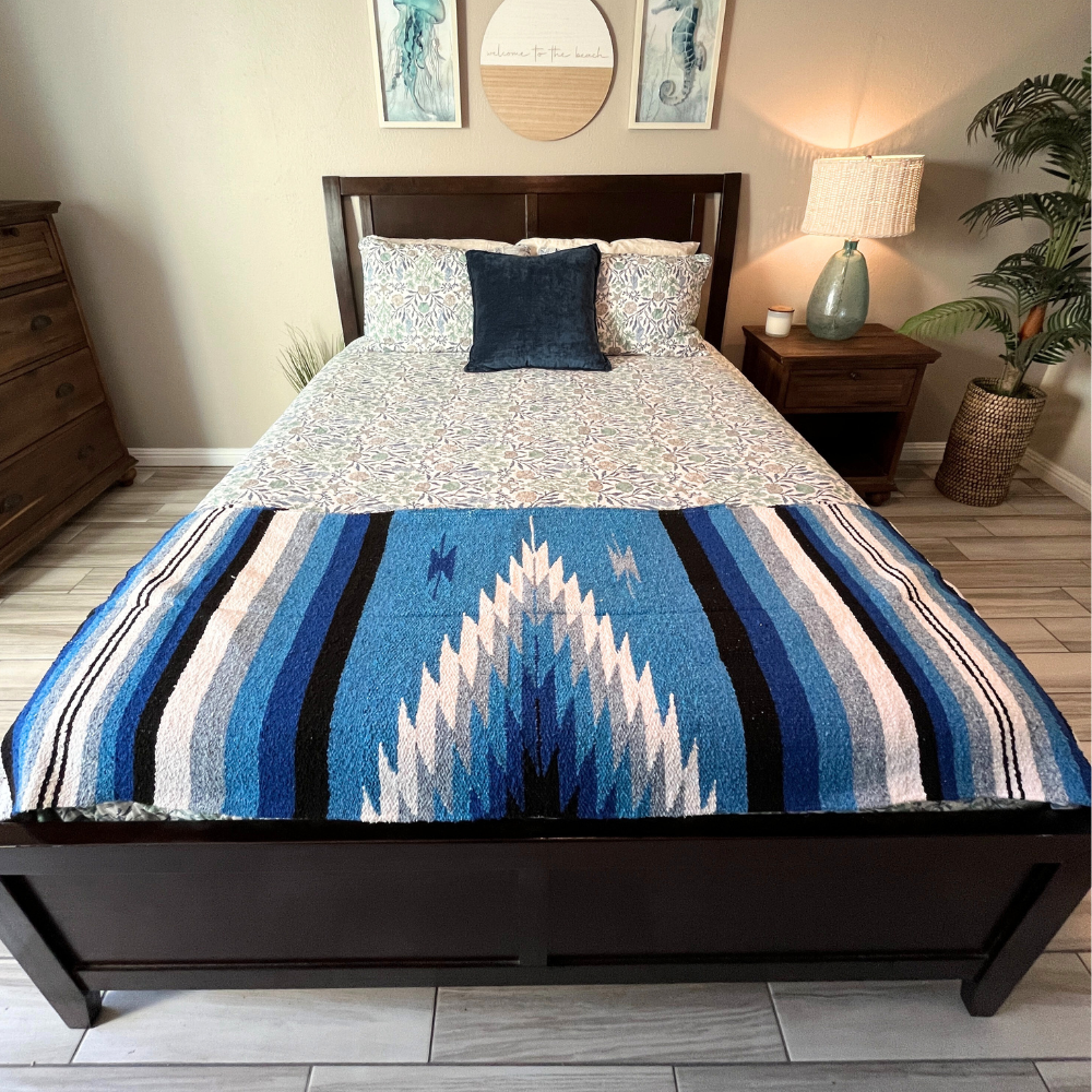 Blue Shades Diamond Blanket, photo 4 of 8