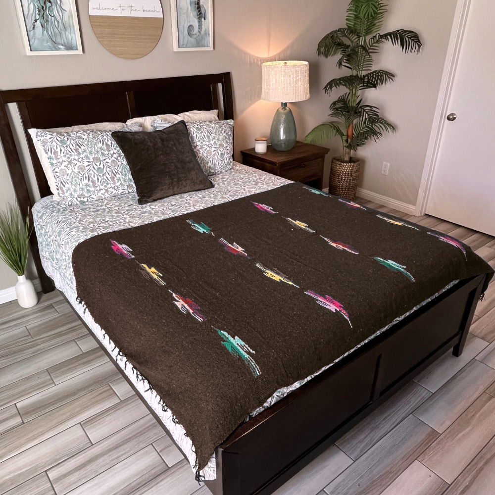 Brown Thunderbird Baja Blanket, photo 2 of 4